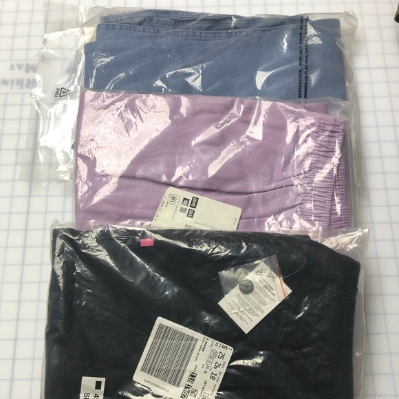 Capri Style Pants - Picture 3 of 3